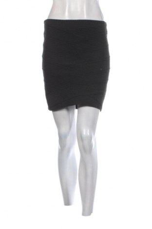 Fustă H&M Divided, Mărime S, Culoare Negru, Preț 19,99 Lei