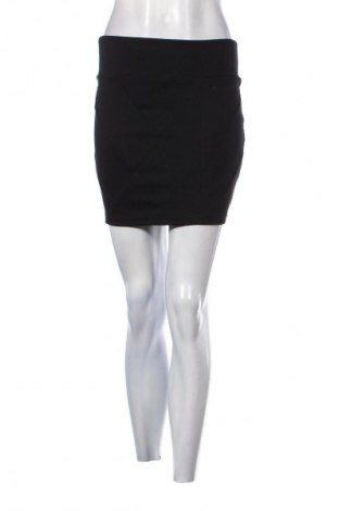Sukně Stradivarius, Velikost S, Barva Černá, Cena  89,00 Kč