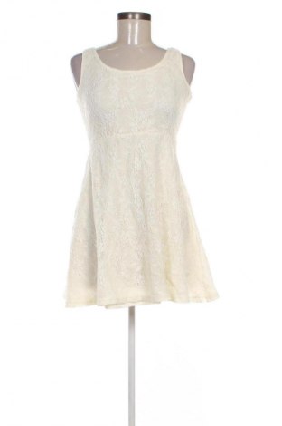Kleid Amisu, Größe S, Farbe Weiß, Preis € 12,99