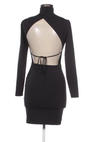 Šaty  Bershka, Velikost M, Barva Černá, Cena  129,00 Kč