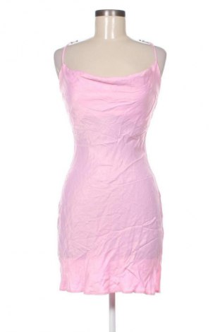 Rochie Bershka, Mărime M, Culoare Roz, Preț 56,99 Lei