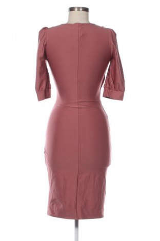 Sukienka Caramella Fashion, Rozmiar S, Kolor Różowy, Cena 124,99 zł