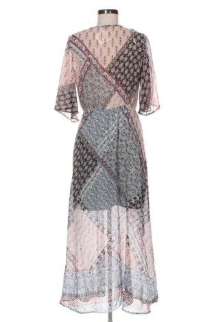 Kleid Colloseum, Größe M, Farbe Mehrfarbig, Preis 10,99 €