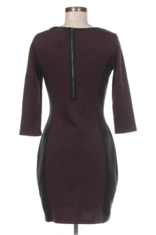 Kleid Esprit, Größe S, Farbe Lila, Preis 8,99 €