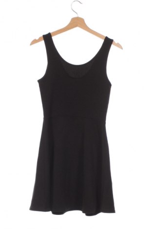 Šaty  H&M Divided, Velikost S, Barva Černá, Cena  289,00 Kč