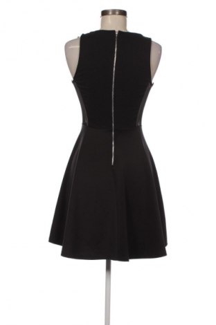 Φόρεμα Jennyfer, Μέγεθος M, Χρώμα Μαύρο, Τιμή 11,99 €