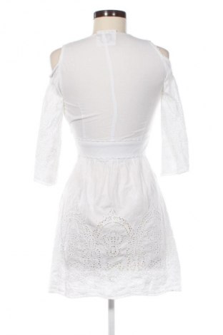 Kleid Kensol, Größe M, Farbe Weiß, Preis 24,46 €
