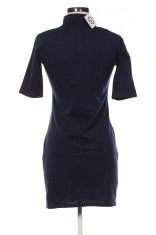 Šaty  Lacoste, Velikost M, Barva Modrá, Cena  2 129,00 Kč