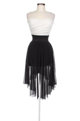 Šaty  Miss Chic, Velikost M, Barva Vícebarevné, Cena  259,00 Kč