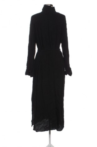 Sukienka Miss E, Rozmiar XXL, Kolor Czarny, Cena 134,99 zł