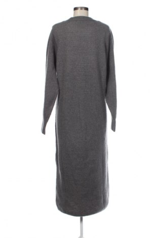 Kleid Miss E, Größe L, Farbe Grau, Preis € 8,99