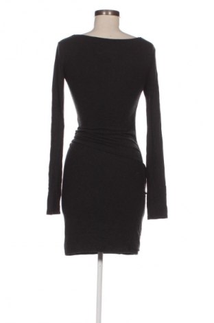 Kleid Moss Copenhagen, Größe S, Farbe Grau, Preis 8,99 €