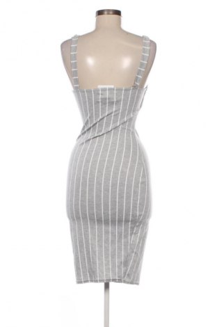 Šaty  Pretty Little Thing, Velikost S, Barva Vícebarevné, Cena  289,00 Kč