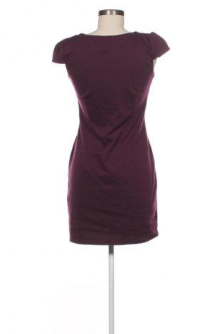 Sukienka Primo Emporio, Rozmiar S, Kolor Czerwony, Cena 24,99 zł