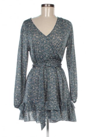 Šaty  Pull&Bear, Velikost M, Barva Vícebarevné, Cena  189,00 Kč