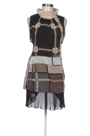 Φόρεμα Rinascimento, Μέγεθος M, Χρώμα Πολύχρωμο, Τιμή 97,69 €