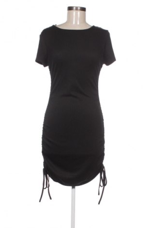 Sukienka SHEIN, Rozmiar M, Kolor Czarny, Cena 27,99 zł