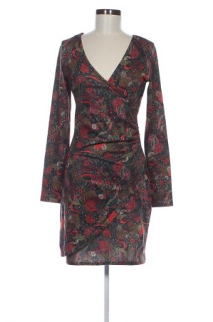 Kleid Smash, Größe S, Farbe Mehrfarbig, Preis € 4,99