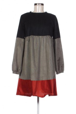 Kleid Unbranded, Größe M, Farbe Mehrfarbig, Preis 5,99 €