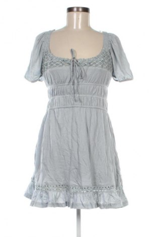 Рокля Urban Outfitters, Размер M, Цвят Зелен, Цена 57,99 лв.