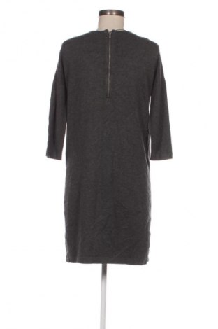 Šaty  Vero Moda, Velikost M, Barva Šedá, Cena  210,00 Kč