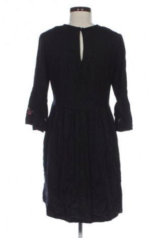 Kleid Zara, Größe M, Farbe Mehrfarbig, Preis 18,99 €