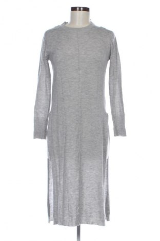 Sukienka Zara Knitwear, Rozmiar S, Kolor Szary, Cena 79,99 zł