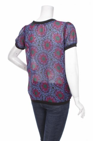 Дамска блуза Casual Clothing, Размер M, Цвят Многоцветен, Цена 15,00 лв.