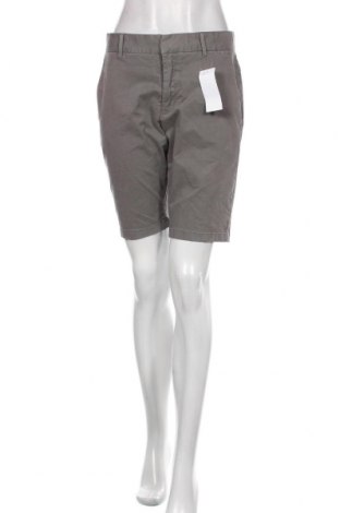Дамски къс панталон Dreimaster, Размер M, Цвят Сив, 97% памук, 3% еластан, Цена 65,36 лв.