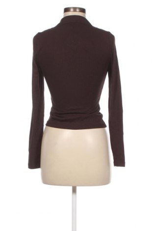 Дамска блуза Vero Moda, Размер XS, Цвят Кафяв, Цена 11,20 лв.