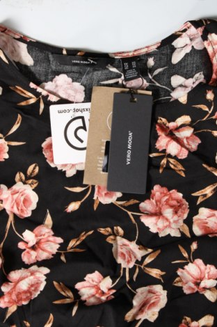 Дамска тениска Vero Moda, Размер XS, Цвят Многоцветен, Цена 8,37 лв.
