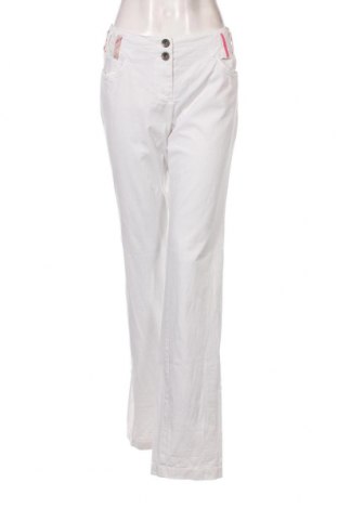 Pantaloni de femei Marc Cain, Mărime M, Culoare Alb, Preț 444,08 Lei