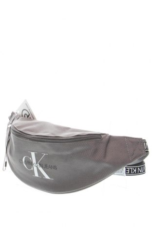 Τσάντα Calvin Klein Jeans, Χρώμα Γκρί, Τιμή 96,39 €