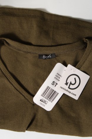 Damen Shirt, Größe M, Farbe Grün, Preis 2,40 €