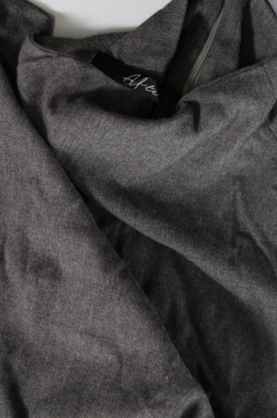 Damen Shirt, Größe S, Farbe Grau, Preis 3,89 €