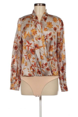 Дамска блуза - боди Marciano by Guess, Размер S, Цвят Бежов, Цена 96,60 лв.