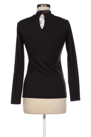 Damen Shirt B.Young, Größe XS, Farbe Schwarz, Preis 4,79 €