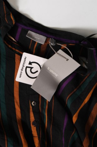Damen Shirt B.Young, Größe M, Farbe Mehrfarbig, Preis 4,79 €
