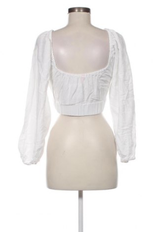 Γυναικεία μπλούζα Bench, Μέγεθος XS, Χρώμα Λευκό, Τιμή 3,79 €