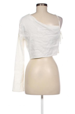 Damen Shirt Bershka, Größe XL, Farbe Weiß, Preis 15,98 €