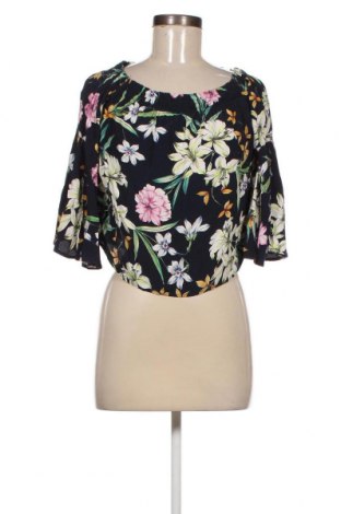 Damen Shirt Bershka, Größe S, Farbe Mehrfarbig, Preis 3,90 €
