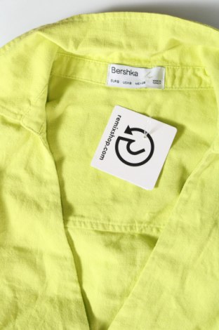 Damen Shirt Bershka, Größe S, Farbe Grün, Preis 5,25 €
