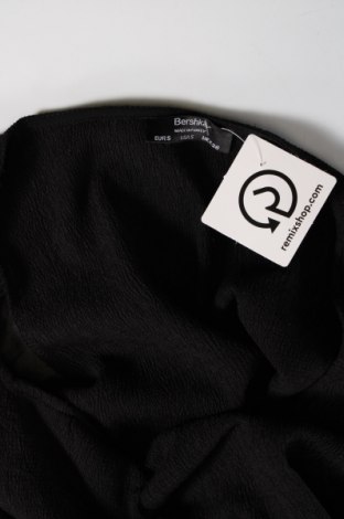 Damen Shirt Bershka, Größe S, Farbe Schwarz, Preis 5,40 €