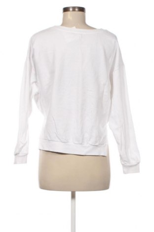 Damen Shirt Bershka, Größe S, Farbe Weiß, Preis 9,72 €