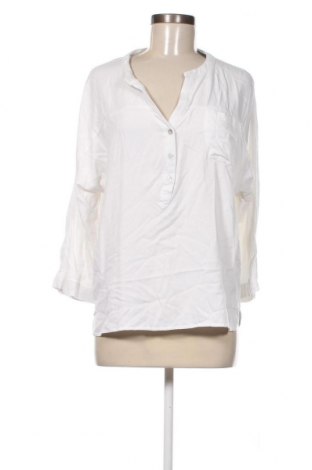 Дамска блуза Blind Date, Размер L, Цвят Бял, Цена 10,45 лв.