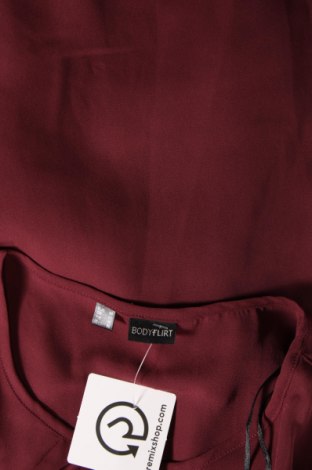 Дамска блуза Body Flirt, Размер XL, Цвят Червен, Цена 10,56 лв.
