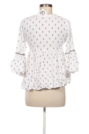 Γυναικεία μπλούζα Buffalo, Μέγεθος S, Χρώμα Λευκό, Τιμή 8,41 €