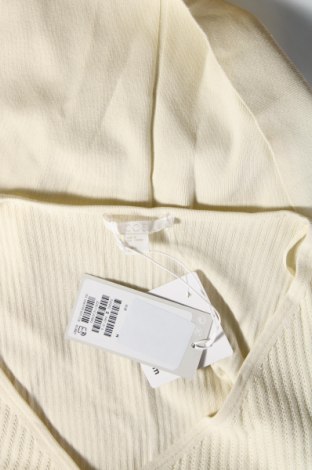 Дамска блуза COS, Размер M, Цвят Екрю, Цена 108,00 лв.