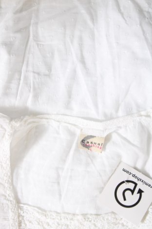 Γυναικεία μπλούζα Casual Clothing, Μέγεθος L, Χρώμα Λευκό, Τιμή 5,10 €