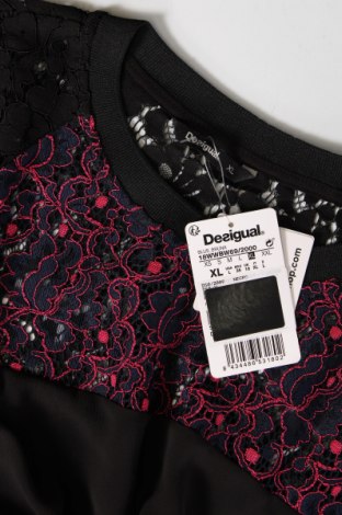 Γυναικεία μπλούζα Desigual, Μέγεθος XL, Χρώμα Μαύρο, Τιμή 46,21 €